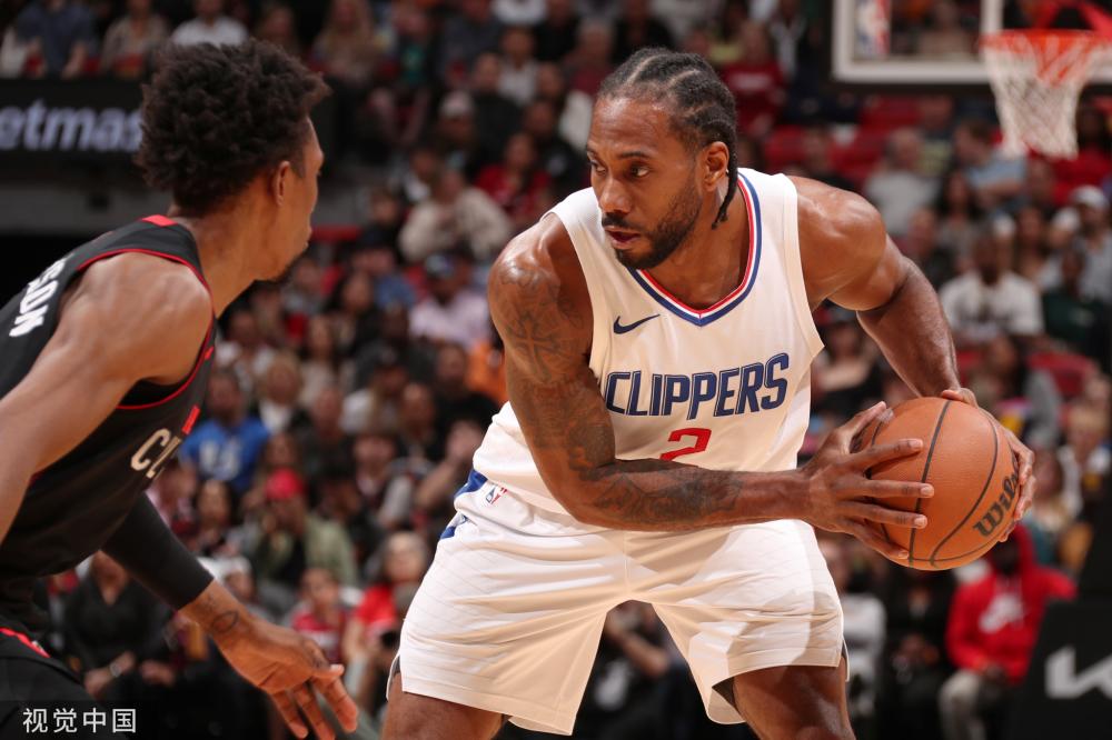 广州越秀16岁中学生趁暑假拿了个亚洲冠军