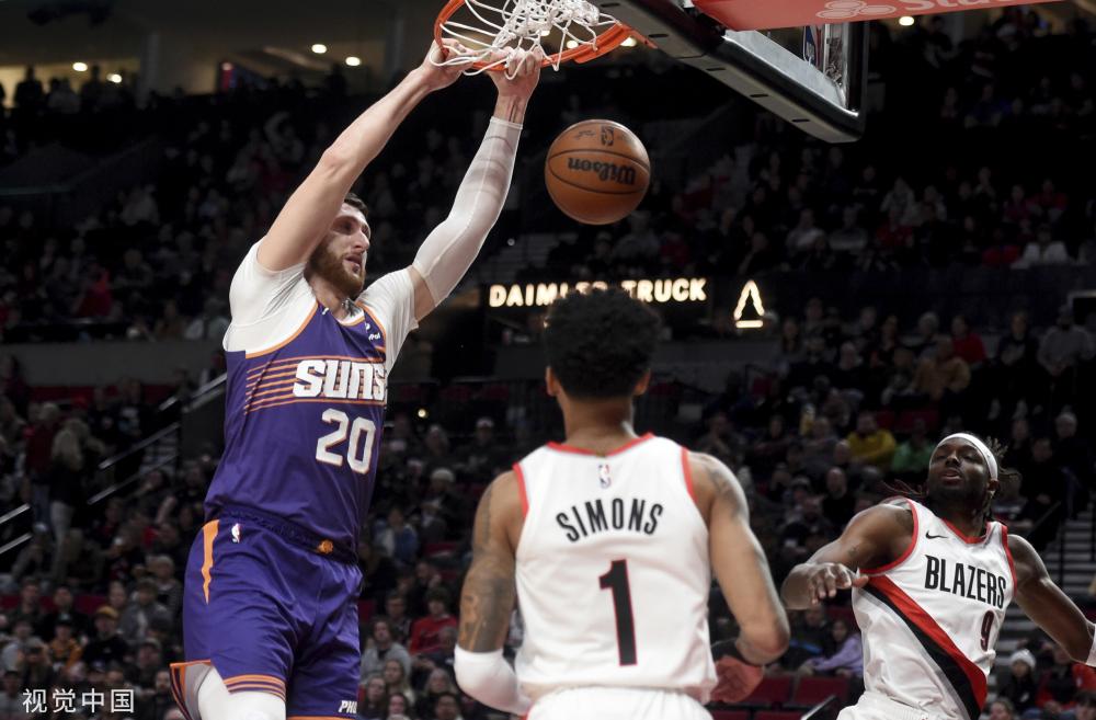 上树立起辉 上树立起辉