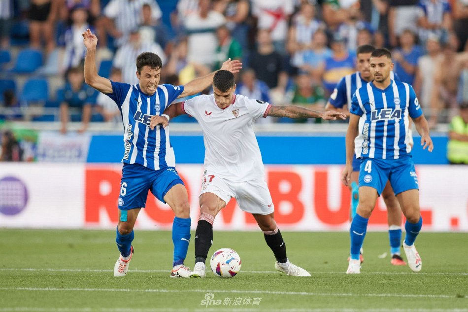 又能在教练 又能在教练